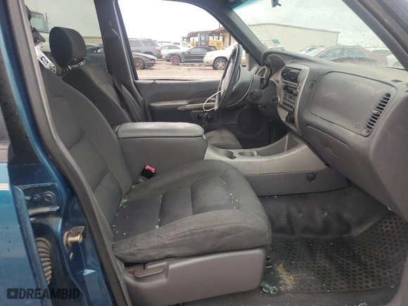 2001 Ford Explorer Sport Trac with VIN 1FMZU67E61UB86276, listed as a Copart auction lot 51007125 with 290,579 mi miles and Salvage Title. Bid and sale history available at carsss.com. Image 7.