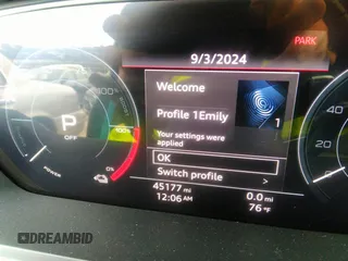2019 Audi e-tron Prestige с VIN WA1VAAGE0KB007669, выставлен на аукционе IAAI как лот 40253514 с пробегом 45 177 миль миль и . История ставок и продаж доступна на DreamBid. Изображение 7.