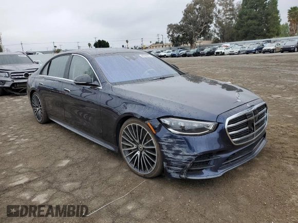 2022 Mercedes-Benz S 500 z VIN W1K6G6DB5NA110800, wystawiony jako Copart lot #48789035 z przebiegiem Nie podano mil oraz Szkoda całkowita • Salvage title. Historia ofert i sprzedaży dostępna na DreamBid. Obrazek 4.