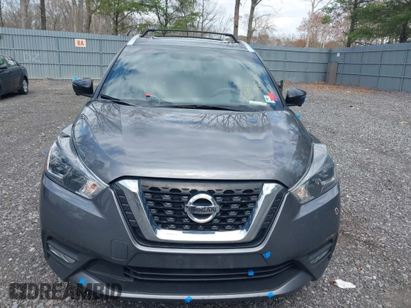 2019 Nissan Kicks SR with VIN 3N1CP5CU9KL503622, listed as a IAAI auction lot 42045362 with 69,000 mi miles. Bid and sale history available at carsss.com. Image 12.