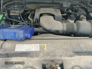 2003 Ford F-150 XLT with VIN 1FTRW08L53KC28864, listed as a IAAI auction lot 36640528 with 236,350 mi miles and . Bid and sale history available at DreamBid. Image 19.