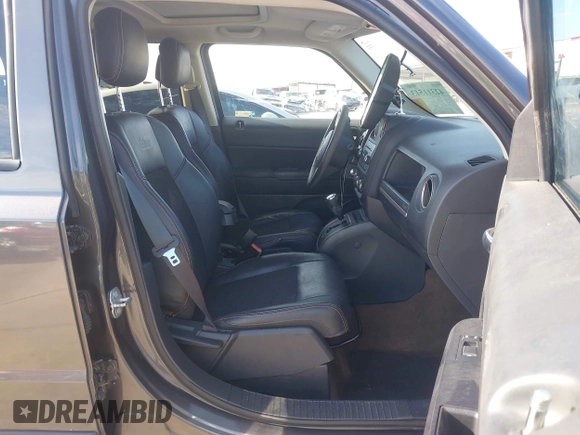 2017 Jeep Patriot Sport z VIN 1C4NJPBBXHD117521, wystawiony jako IAAI lot #42311513 z przebiegiem 71 548 mil mil oraz . Historia ofert i sprzedaży dostępna na DreamBid. Obrazek 5.