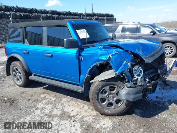 2023 Ford Bronco z VIN 1FMEE5BP1PLA88463, wystawiony jako IAAI lot #41871905 z przebiegiem 36 223 mil mil oraz . Historia ofert i sprzedaży dostępna na DreamBid. Obrazek 1.