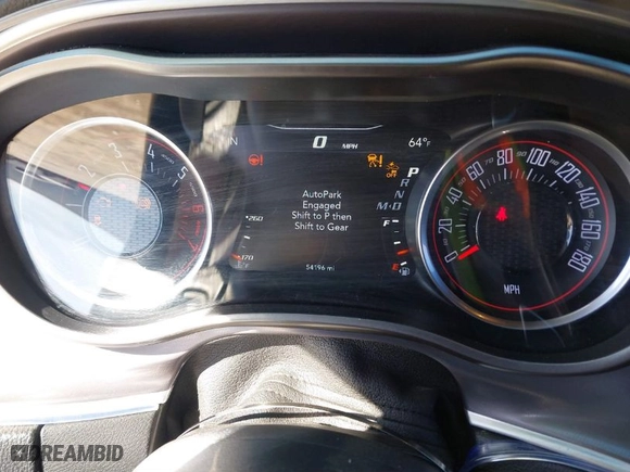2019 Dodge Challenger R/T Scat Pack with VIN 2C3CDZFJ3KH747617, listed as a IAAI auction lot 41802850 with 54,196 mi miles. Bid and sale history available at carsss.com. Image 7.