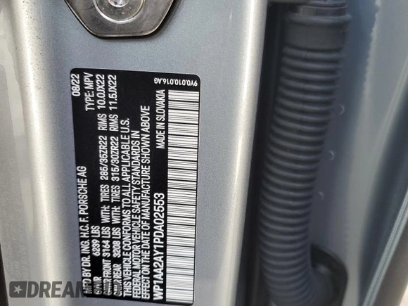 2023 Porsche Cayenne z VIN WP1AA2AY1PDA02553, wystawiony jako Copart lot #79032094 z przebiegiem Nie podano mil oraz Nie do naprawy • Non repairable. Historia ofert i sprzedaży dostępna na DreamBid. Obrazek 14.