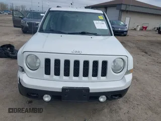 2014 Jeep Patriot Sport with VIN 1C4NJRBB5ED778512, listed as a IAAI auction lot 42172300 with 118,934 mi miles and . Bid and sale history available at carsss.com. Image 12.