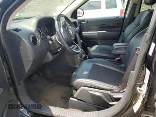 2016 Jeep Compass High Altitude с VIN 1C4NJDEB1GD663102, выставлен на аукционе Copart как лот 61661615 с пробегом 108 631 миль миль и Списание • Salvage title. История ставок и продаж доступна на DreamBid. Изображение 7.