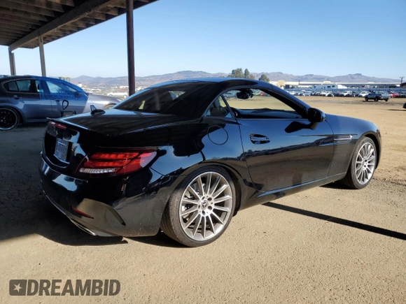 2020 Mercedes-Benz SLC 300 z VIN WDDPK3JA1LF166763, wystawiony jako Copart lot #82894704 z przebiegiem 37 870 mil mil oraz Szkoda całkowita • Salvage title. Historia ofert i sprzedaży dostępna na DreamBid. Obrazek 3.