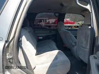 2001 Chevrolet Tahoe LS z VIN 1GNEC13T51J153677, wystawiony jako IAAI lot #42459552 z przebiegiem 201 209 mil mil oraz . Historia ofert i sprzedaży dostępna na DreamBid. Obrazek 8.