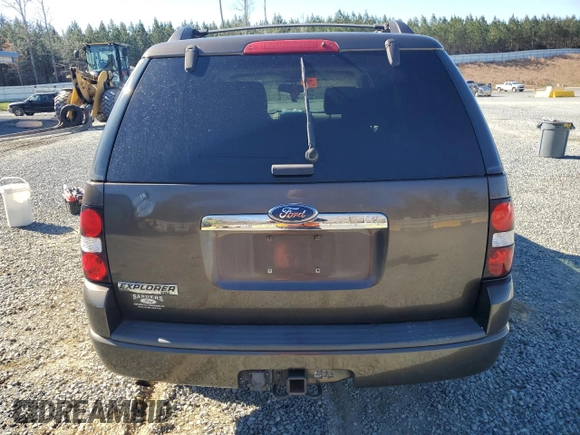 2008 Ford Explorer XLT with VIN 1FMEU63E58UA36447, listed as a Copart auction lot 49698125 with 295,626 mi miles and Salvage Title. Bid and sale history available at carsss.com. Image 6.