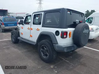 2021 Jeep Wrangler Unlimited Sport S z VIN 1C4HJXDN1MW648061, wystawiony jako IAAI lot #42426882 z przebiegiem 99 008 mil mil oraz . Historia ofert i sprzedaży dostępna na DreamBid. Obrazek 3.