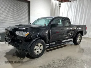 2017 Toyota Tacoma SR z VIN 5TFSX5ENXHX048274, wystawiony jako Copart lot #51626935 z przebiegiem 56 592 mil mil oraz Szkoda całkowita • Salvage title. Historia ofert i sprzedaży dostępna na DreamBid. Obrazek 1.