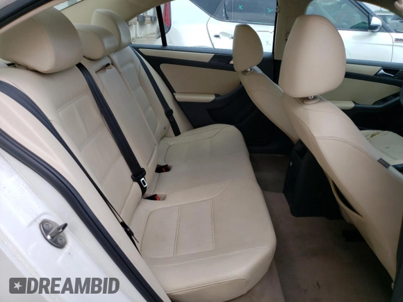 2012 Volkswagen Jetta SE with VIN 3VWDP7AJ4CM107306, listed as a Copart auction lot 59805665 with 208,772 mi miles and Clean title. Bid and sale history available at DreamBid. Image 10.