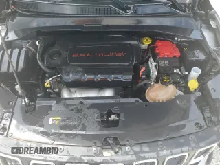 2021 Jeep Compass Limited с VIN 3C4NJDCB5MT583648, выставлен на аукционе Copart как лот 60340155 с пробегом 138 214 миль миль и Списание • Salvage title. История ставок и продаж доступна на DreamBid. Изображение 12.