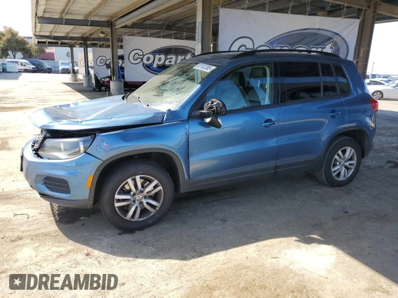 2017 Volkswagen Tiguan S with VIN WVGAV7AX3HK002668, listed as a Copart auction lot 55182385 with 128,991 mi miles and Clean Title. Bid and sale history available at DreamBid. Image 1.