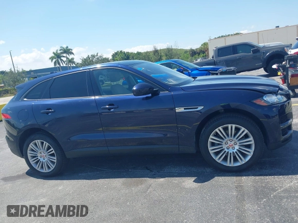 2017 Jaguar F-Pace 35t Premium with VIN SADCJ2BV4HA884503, listed as a IAAI auction lot 42274489 with 45,443 mi miles and . Bid and sale history available at DreamBid. Image 13.