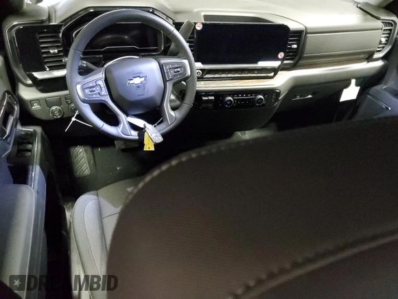 2025 Chevrolet Silverado 1500 LT with VIN 1GCPACEDXSZ133792, listed as a Copart auction lot 79906604 with 247 mi miles and Clean Title. Bid and sale history available at DreamBid. Image 8.