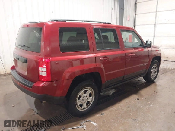 2016 Jeep Patriot Sport with VIN 1C4NJRBB0GD782440, listed as a IAAI auction lot 41311967 with 160,131 mi miles and . Bid and sale history available at carsss.com. Image 4.