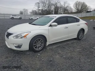 2013 Nissan Altima 2.5 SV with VIN 1N4AL3AP1DC248096, listed as a Copart auction lot 47845405 with 147,495 mi miles and Salvage Title. Bid and sale history available at carsss.com. Image 1.