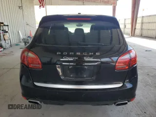 2012 Porsche Cayenne S Hybrid с VIN WP1AE2A20CLA92021, выставлен на аукционе Copart как лот 48619105 с пробегом 164 867 миль миль и Чистый • Clean title. История ставок и продаж доступна на DreamBid. Изображение 6.