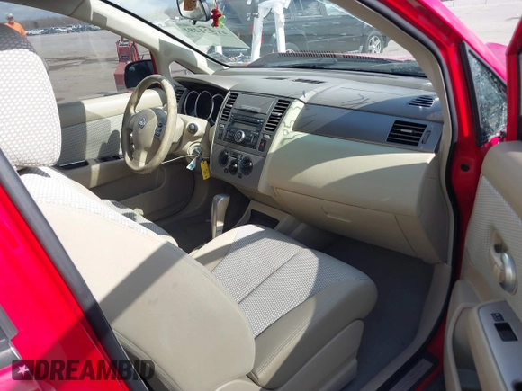 2007 Nissan Versa 1.8 S with VIN 3N1BC13E07L395312, listed as a IAAI auction lot 41521281 with 157,266 mi miles. Bid and sale history available at carsss.com. Image 5.