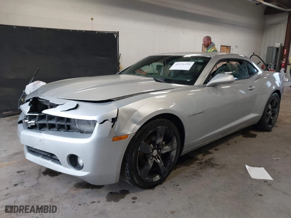 2012 Chevrolet Camaro 2LT with VIN 2G1FC1E3XC9119932, listed as a IAAI auction lot 41226291 with 121,553 mi miles. Bid and sale history available at carsss.com. Image 17.
