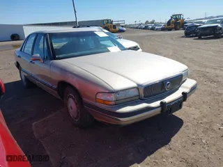 1995 Buick LeSabre Custom with VIN 1G4HP52LXSH541074, listed as a IAAI auction lot 41835035 with 101,026 mi miles. Bid and sale history available at carsss.com. Image 1.