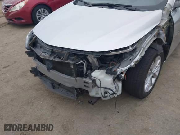 2022 Chevrolet Malibu LT with VIN 1G1ZD5ST2NF140225, listed as a IAAI auction lot 41864161 with 61,712 mi miles and . Bid and sale history available at DreamBid. Image 6.
