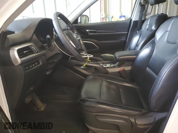 2020 Kia Telluride LX with VIN 5XYP2DHC4LG093764, listed as a Copart auction lot 41764965 with 68,695 mi miles and Salvage Title. Bid and sale history available at carsss.com. Image 7.