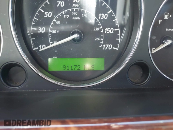 2004 Jaguar XJ R z VIN SAJWA73B94TG30153, wystawiony jako IAAI lot #42235384 z przebiegiem 91 172 mil mil oraz . Historia ofert i sprzedaży dostępna na DreamBid. Obrazek 7.