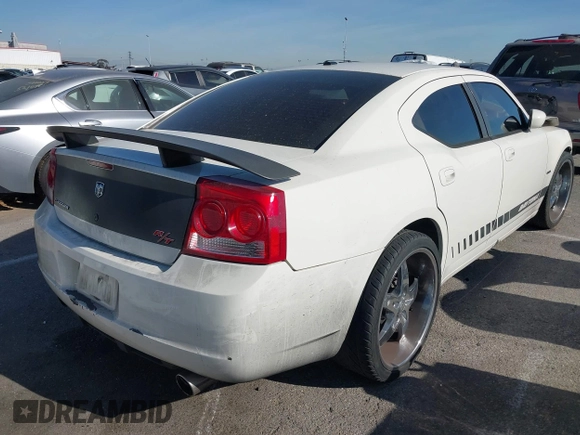 2009 Dodge Charger R/T with VIN 2B3LA53T89H576619, listed as a IAAI auction lot 41134447 with 171,742 mi miles. Bid and sale history available at carsss.com. Image 4.