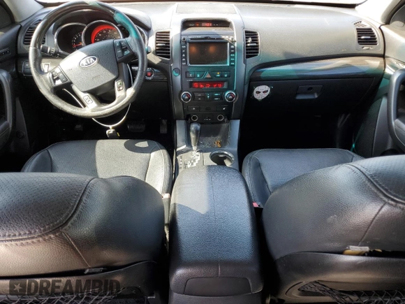 2013 Kia Sorento SX with VIN 5XYKW4A22DG354827, listed as a Copart auction lot 55116765 with 173,270 mi miles and Clean Title. Bid and sale history available at carsss.com. Image 8.