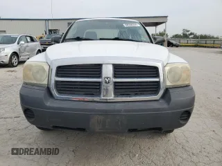 2006 Dodge Dakota ST with VIN 1D7HE22K96S611677, listed as a Copart auction lot 68558354 with 157,305 mi miles and Salvage Title. Bid and sale history available at carsss.com. Image 5.