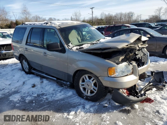2004 Ford Expedition Special Service with VIN 1FMFU16L74LB75397, listed as a Copart auction lot 45512135 with 0 mi miles and Salvage Title. Bid and sale history available at carsss.com. Image 4.