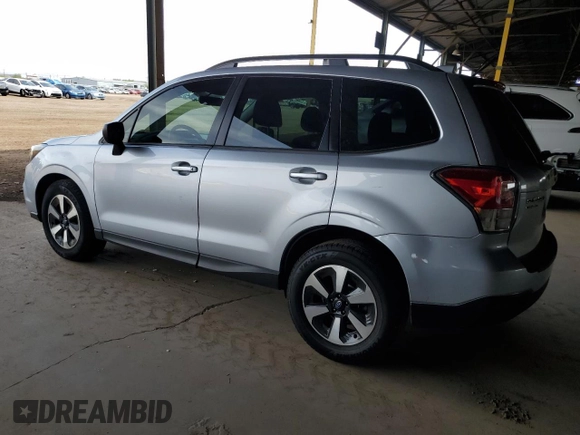 2018 Subaru Forester z VIN JF2SJABC5JH589120, wystawiony jako Copart lot #56571725 z przebiegiem 39 541 mil mil oraz Szkody całkowita. Historia ofert i sprzedaży dostępna na DreamBid. Obrazek 2.
