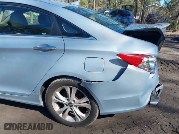 2011 Hyundai Sonata Limited with VIN 5NPEC4ABXBH300848, listed as a IAAI auction lot 41573138 with 184,774 mi miles and . Bid and sale history available at carsss.com. Image 12.