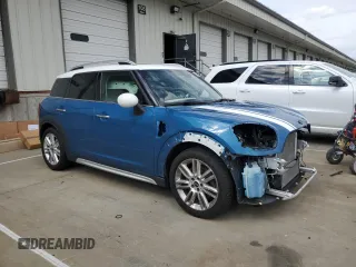 2018 MINI Countryman Cooper S with VIN WMZYT5C3XJ3D82036, listed as a Copart auction lot 54701685 with 75,058 mi miles and Salvage title. Bid and sale history available at DreamBid. Image 4.