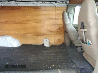 1998 GMC Savana z VIN 1GTEG15M7W1029632, wystawiony jako Copart lot #56106675 z przebiegiem Nie podano mil oraz Nie do naprawy. Historia ofert i sprzedaży dostępna na DreamBid. Obrazek 11.