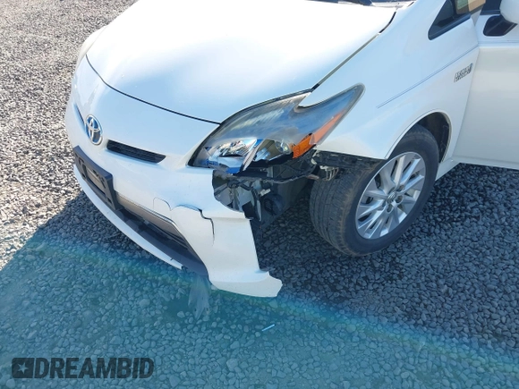 2012 Toyota Prius with VIN JTDKN3DPXC3015496, listed as a IAAI auction lot 41838717 with 178,379 mi miles and . Bid and sale history available at DreamBid. Image 6.