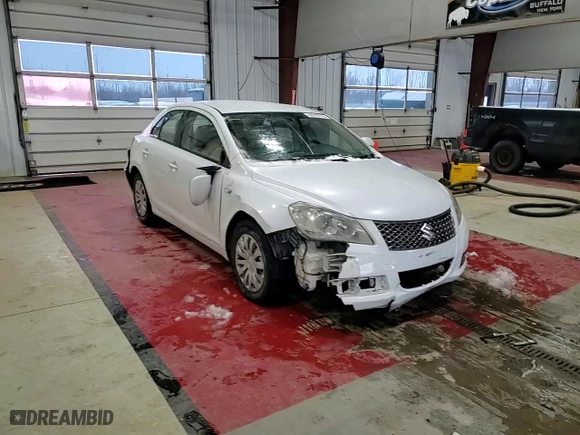 2012 Suzuki Kizashi S with VIN JS2RF9A11C6100259, listed as a Copart auction lot 43910775 with 83,942 mi miles and Salvage Title. Bid and sale history available at carsss.com. Image 10.
