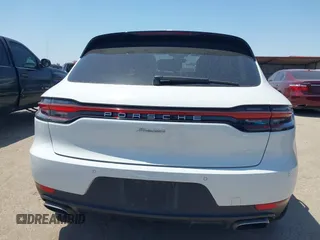 2021 Porsche Macan z VIN WP1AA2A59MLB00947, wystawiony jako IAAI lot #42013483 z przebiegiem Nie podano mil oraz . Historia ofert i sprzedaży dostępna na DreamBid. Obrazek 16.