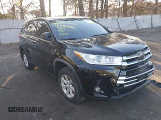 2019 Toyota Highlander SE z VIN 5TDJZRFH9KS598021, wystawiony jako IAAI lot #41764561 z przebiegiem 73 835 mil mil oraz . Historia ofert i sprzedaży dostępna na DreamBid. Obrazek 1.