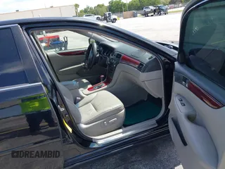 2004 Lexus ES 330 with VIN JTHBA30G745016837, listed as a IAAI auction lot 42156949 with 138,118 mi miles. Bid and sale history available at carsss.com. Image 5.