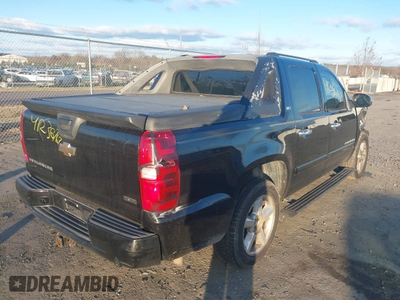 2008 Chevrolet Avalanche 2LT with VIN 3GNFK12348G161712, listed as a IAAI auction lot 41236767 with 257,624 mi miles and . Bid and sale history available at DreamBid. Image 4.