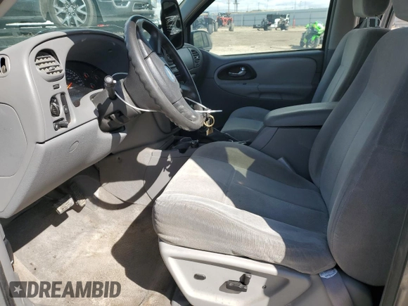2006 Chevrolet TrailBlazer LS with VIN 1GNET16SX66122387, listed as a Copart auction lot 49330125 with 234,313 mi miles and Salvage Title. Bid and sale history available at DreamBid. Image 7.