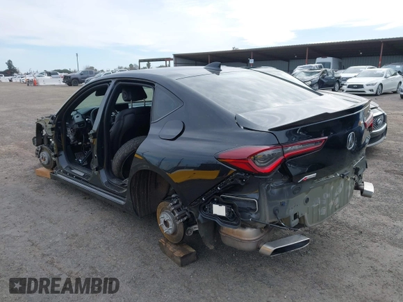 2021 Acura TLX w/A-Spec Package with VIN 19UUB5F57MA006424, listed as a IAAI auction lot 41558729 with 1 mi miles. Bid and sale history available at carsss.com. Image 3.