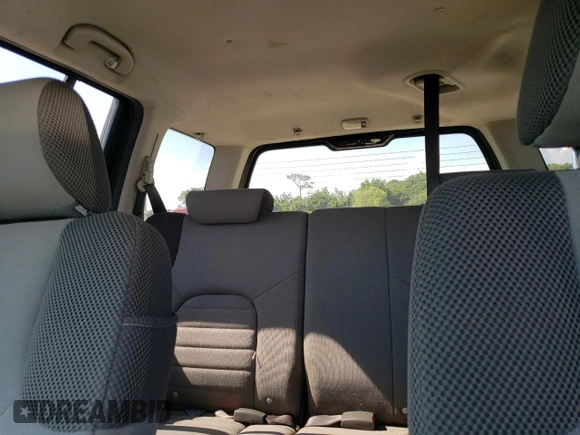 2005 Nissan Xterra S z VIN 5N1AN08W55C611593, wystawiony jako Copart lot #57780103 z przebiegiem 204 801 mil mil oraz Szkoda całkowita • Salvage title. Historia ofert i sprzedaży dostępna na DreamBid. Obrazek 10.