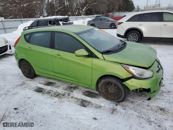 2013 Hyundai Accent GL with VIN KMHCT5AE5DU139658, listed as a Copart auction lot 41469985 with 305,020 mi miles and Clean Title. Bid and sale history available at carsss.com. Image 4.