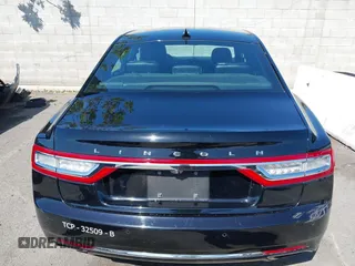 2019 Lincoln Continental Livery with VIN 1LN6L9UK6K5606566, listed as a IAAI auction lot 42016992 with 185,855 mi miles and . Bid and sale history available at DreamBid. Image 17.