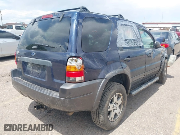 2004 Ford Escape XLT с VIN 1FMYU93154KA98965, выставлен на аукционе IAAI как лот 42630357 с пробегом Не указан миль и . История ставок и продаж доступна на DreamBid. Изображение 4.